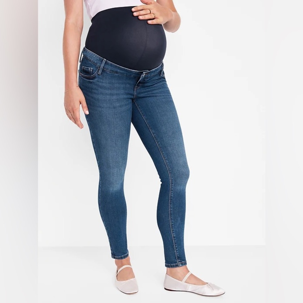 Rockstar skinny maternity jeans size 10
